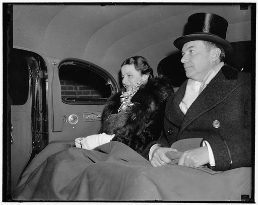 Newly nominated Attorney General and Mrs. Jackson leave for White House reception. Washington, D.C., Jan. 4. Robert H. Jackson, who was nominated by President Roosevelt today to succeed Frank Murphy as Attorney General, and Mrs. Jackson leaving their hotel tonight for the Judiciary reception at the 
