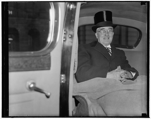 New Secretary of the Navy. Washington, D.C., Jan. 5. New informal picture of Charles Edison, Secretary of the Navy