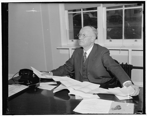 New member of House. Washington, D.C., Jan. 8. A new photograph of Rep. John Jennings, Republican of Tennessee who was sworn in today as a member of the House of Representatives