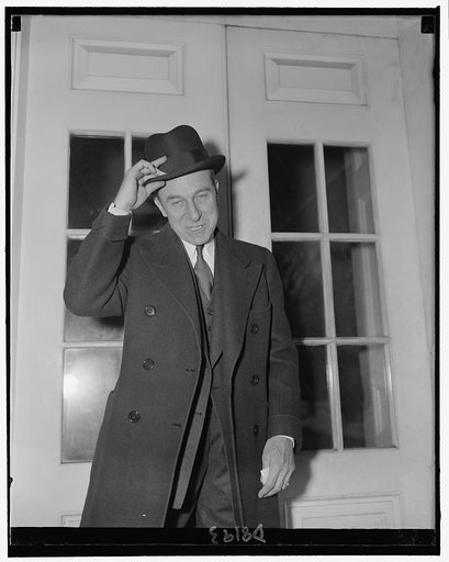 Before sailing to his new post as U.S. Minister to Ecuador, Boaz Long called on Pres. Roosevelt at White House, Jan. 1940
