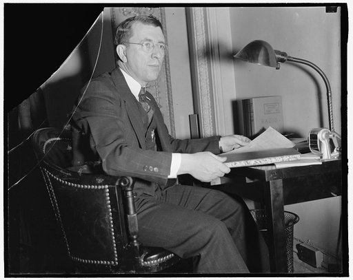 D. Harol McGrath has resigned as Secy. to Sen. Lewis D. Schwellenbach to become superintendent of the Senate Radio Press Gallery, Feb. 1940