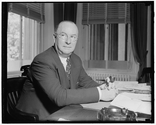 Chief of U.S. Treasury procurement. Washington, D.C., June 29. Donald M. Nelson, Chief of the U.S. Treasury procurement, will have charge of streamlining procurement methods under the defense program as ordered by President Roosevelt. This is a new picture of Mr. Nelson, who is an executive Vice Pre