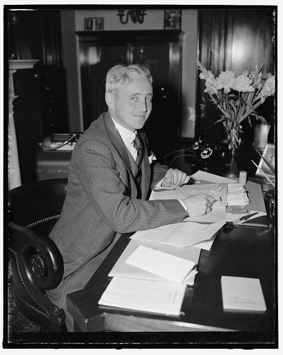 Named to fill unexpired term of his father as Republican Senator from Vermont. Washington, D.C., July 1. Senator Ernest W. Gibson, Jr., today took the oath as Republican Senator from Vermont. He was named to fill the unexpired term of his father, Senator Ernest W. Gibson, who died a few weeks ago, 7