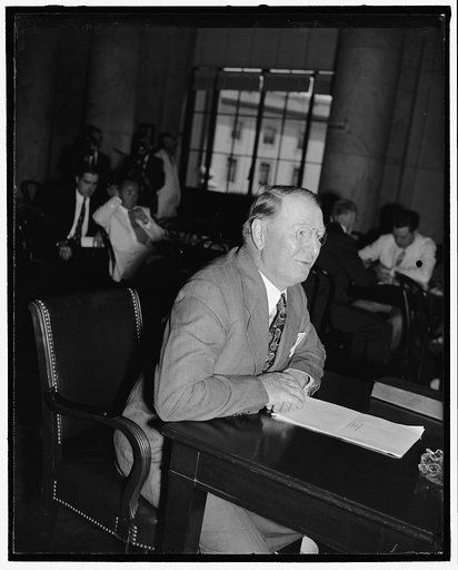Col. Knox appears before Senate Naval Affairs Committee. Washington, D.C., July 2. At his own request, Col. Frank Knox testified today at a public hearing before the Senate Naval Affairs Committee. In answer to questions regarding his qualifications to be secretary of the Navy, Knox read to the Comm