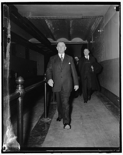 Senate Majority Leader takes a walk. Washington, D.C., Nov. 15. Senate Majority Leader Alvin W. Barkley prefers to walk thru the Senate subway instead of using the tram car on his way to the opening of the special session today, 11/15/37