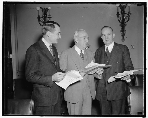 House agriculture committee decides on new production control plan. Washington, D.C., Nov. 16. A production control plan based on [...] instead of marketing quotas as asked by Secretary Wallace was decided on by the House Agriculture Subcommittee on Cotton. Rep. Hampton P. Fuller subcommittee chairm