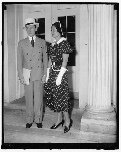 Former New York Mayor and Mrs. Walker, callers at White House. Washington, D.C., July 19. "I wouldn't accept the Democratic nomination for Mayor of New York City for anything", former Mayor Jimmy Walker, told newsmen today as he emerged from a conference with President Roosevelt. Accompanied by Mrs.