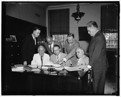 To probe un-American activities. Washington, D.C., June 9. A House committee to be headed by Rep. Martin Dies of Texas, has been appointed to probe throughout the country un-American activities and foreign propaganda. The committee will have the power to subpoena and travel from coast-to-coast in it