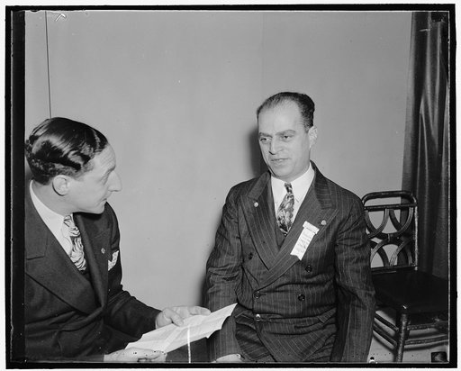 Jewish War Veteran head. Washington, D.C., Nov. 29. Harry H. Schaffer of New York commander-in-chief of the Jewish Veterans snapped at the American Jewish Congress during its two day meeting here at the Willard Hotel