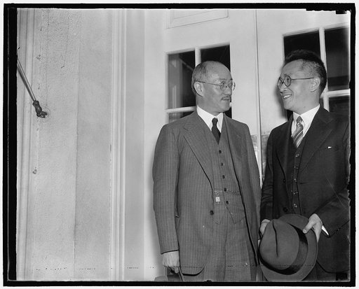 Chinese economist at White House. Washington, D.C., Oct. 12. Visitors at the White House today were the Chinese ambassador Chenting Wang, left, and Dr. Hi-Shih, noted economist of the Chinese government who talked with the president today on affairs of China
