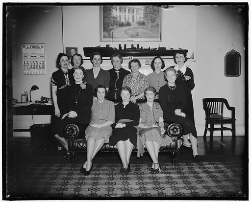 Front row, L to R: Roberta Barrows, Paula Larrabee, Margaret Durand, Grace Tully, and Mary Eben. Back row : Toinette Bachelder, Mabel Williams, Prudence Shannon, Louise Hackmeister, Lucile Lewis,  Katherine Gilligan; Lela Stiles