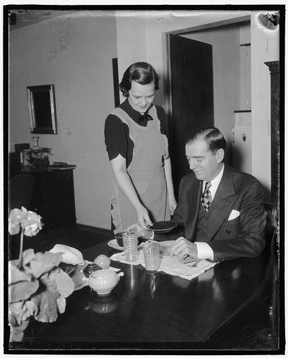 Congressman's day. 8:00 A.M. Then a hot breakfast cooked and served by Mrs. Thomas