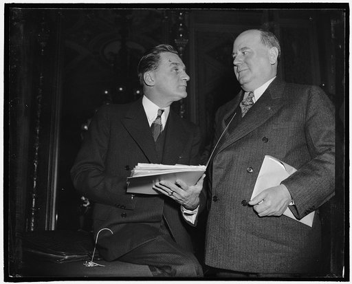 Oppose secrecy on aid given by U.S. to French air mission. Washington, D.C., Feb. 13. Senator Gerald P. Nye, left, republican of North Dakota, and Senator Bennett Champ Clark, democrat of Missouri, are leading the fight to make public the records of the Senate Military Affairs Commmittee concerning 