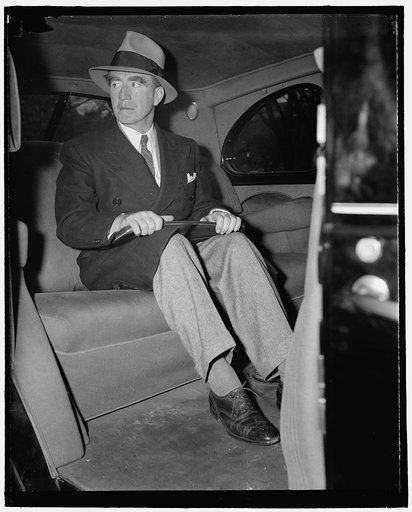Attorney General. Washington, D.C., March 16. A new informal picture of Attorney General Frank Murphy, made as he left the White House after a conference with President Roosevelt