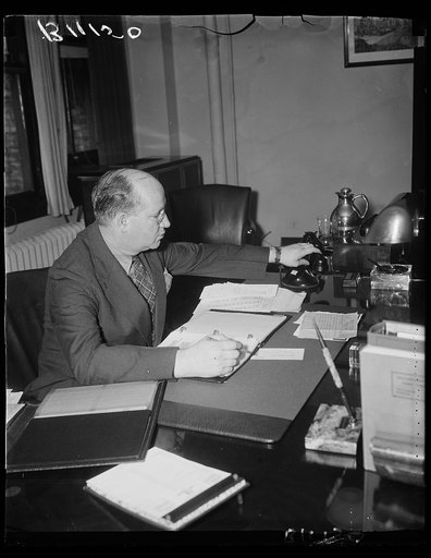 New Acting Chief of the NEC, Washington, D.C., September 10. A new and unpublished picture of Eugene Leggett, former Executive Assistant of the National Emergency Council, now Acting Executive Director of the NEC, aappointed on the first of this month. Mr. Leggett has been connected with the Council