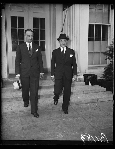 Men at White House, Washington, D.C.