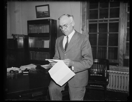 Speculation in food, Washington, D.C. Sept. 29. When the provisions of the Commodity Exchange Act of 1936 took effect last week, the responsibility for their enforcement was put in the hands of Dr. J.W.T. Duvel, who for eleven years has administered the preceding legislation, the Grain Futures Act. 
