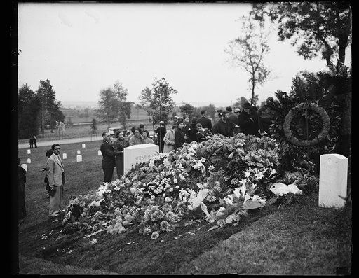 Admiral Sims grave, Arlington National Cemetery, VA, Oct. 1.Another American hero goes to his final resting place, the grave of Admiral William S. Sims, U.N.N. retired, banked high with floral tributes photographed after impressive final rites were conducted here