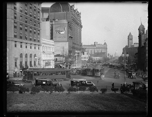 15th and Penn. Ave., 4:30 rush hour
