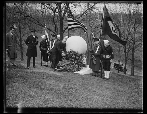 Navy honors twenty-first anniversary of discovery of North Pole by Admiral Peary. Today was the twenty-first anniversary of the discovery of the North Pole by Admiral Robert E. Peary and fitting exercises were held at the Peary tomb in Arlington National Cemetary to commemorate the event. Assistant 