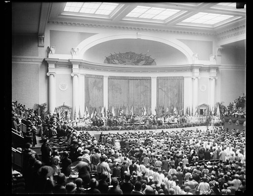 For 1930 ... Hall, Washington, D.C. As Continental Congress of the Daughters of the American Revolution convened [...] members of the [D.A.R.?] to attend the Congress