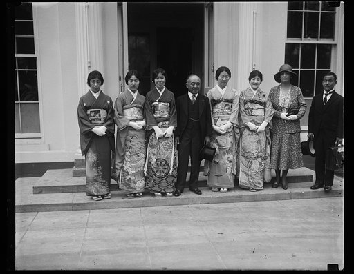 Japanese group at White House, Washington, D.C.
