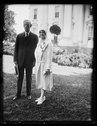 Man and woman at White House, Washington, D.C.