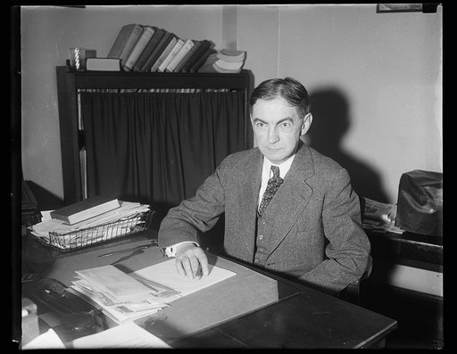 May get White House post. Ashmun N. Brown, Washington newspapermen, has been prominently mentioned as the possible successor to George Akerson, who has just resigned as President Hoover's Executive Secretary. Brown is the Washington correspondent of the Providence (R.I.) Journal, and a former presid