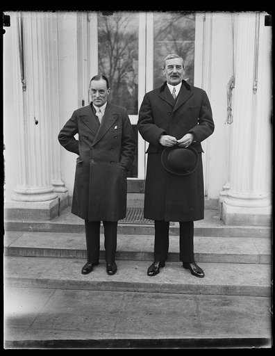 Men at White House, Washington, D.C.