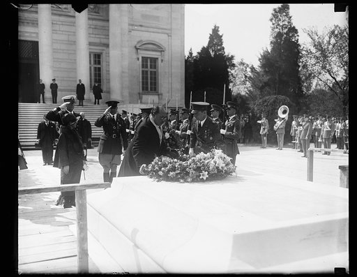Tomb of the Unknown Soldier, Arlington National Cemetery, Arlington, Virginia
