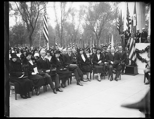 Group at ceremony dedicating the District of Columbia War Memorial showing, left to right, from 2nd person: Edith Wilson, Charles F. Adams, Helen Taft, and Patrick J. Hurley; Lou and Herbert Hoover 3rd and 2nd from right, Armistice Day