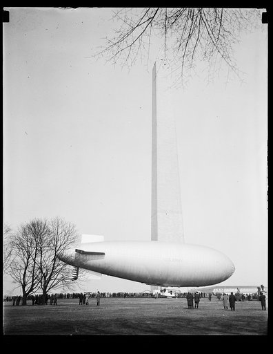 U.S. Army Blimp landing at Washington Monument, Washington, D.C.