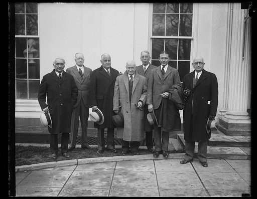 Visitors at White House, Washington, D.C.