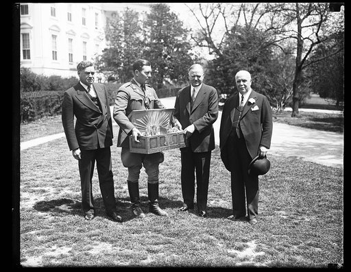 Herbert Hoover and group outside White House, Washington, D.C.
