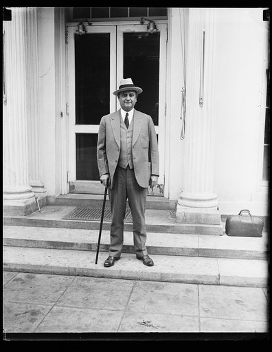 Visitor at White House, Washington, D.C.
