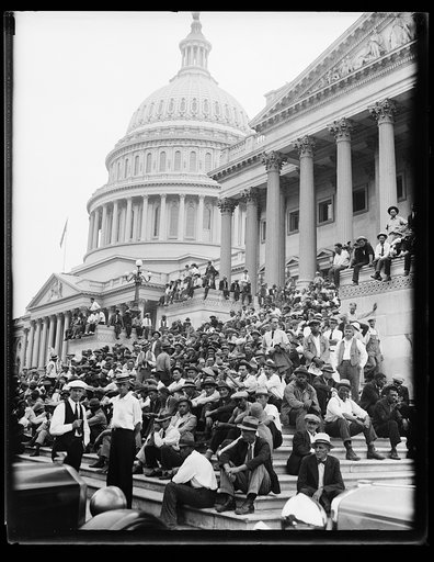 Group (Bonus Army?) in front of U.S. Capitol, Washington, D.C.