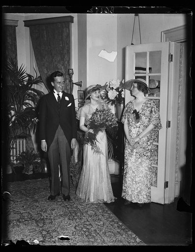 Texas senator's daughter weds. Capital society was out enmasse Saturday to attend the wedding of Janet Sheppard, daughter of the United States Senator from Texas and Mrs. Morris Sheppard. Miss Sheppard became the bride of Richard Lewis Arnold, son of Judge and Mrs. W.H. Arnold, of Texarkana, Texas. 
