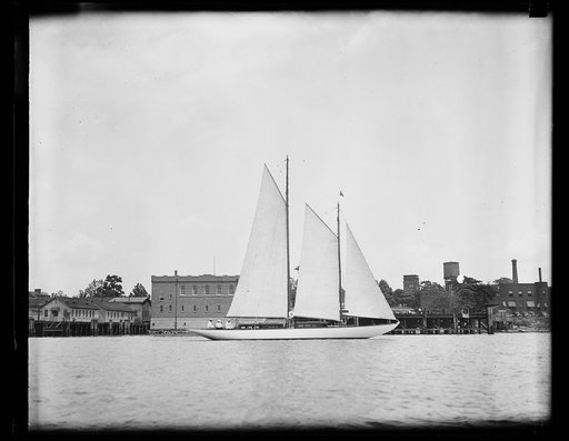 Sailboat, Potomac River