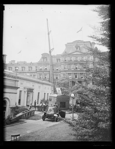Crane at White House, Washington, D.C.