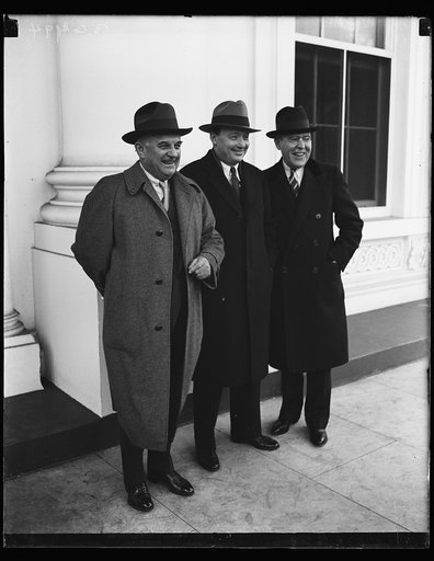 Men at White House, Washington, D.C.