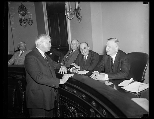 Jesse Jones, left