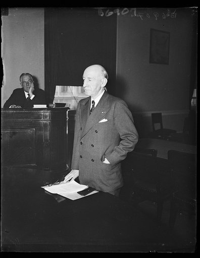 At vet dependence hearing. Brig. Gen. Frank T. Hines, Head of the Veterans Administration, gives testimony before a congressional committee which approved a bill which places a check upon those administering estates of former soldiers unable to handle their own affairs. 1/18/35