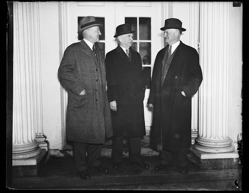 Group outside White House; Daniel Roper, center. Washington, D.C.