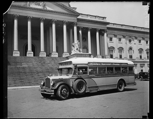 Tour bus at U.S. Capitol, Washington, D.C.