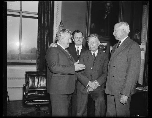 William Borah, 2nd from right