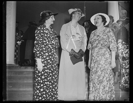 Eleanor Roosevelt, center