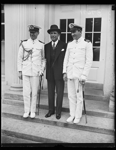 Group at White House, Washington, D.C.