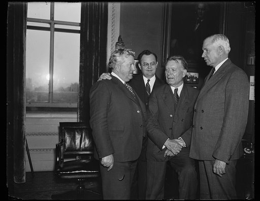 William Borah, 2nd from right
