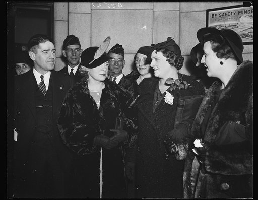 Joseph J. Malloy, Dept. Com.; Mrs. Melville Mucklestone, Nat'l Pres.; Mrs. [Picie?] Perrell, Dept. Pres.; Mrs. O.W. Hahn, Natl. Rehab. Chair