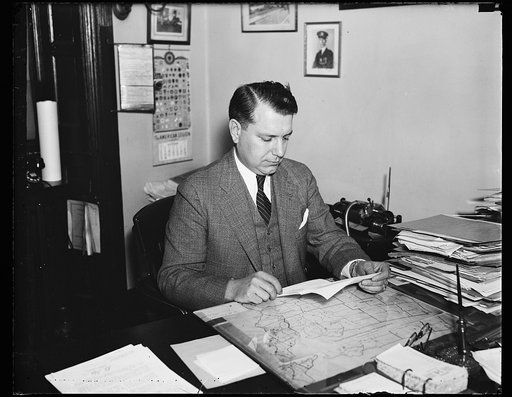 Wash. D.C. Rehabilitation expert, Robert M. Tolson, Alexandria, Va., Assistant Rehabilitation Chairman of the American Legion, is starting soon on a speaking tour of the South. 11/15/35